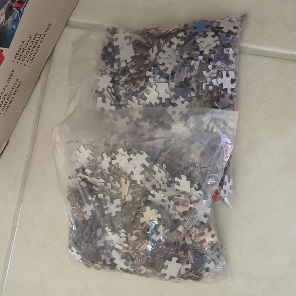 Around the World Jigsaw Puzzle Mystery City/Landmark Puzzle - Picture 5 of 5